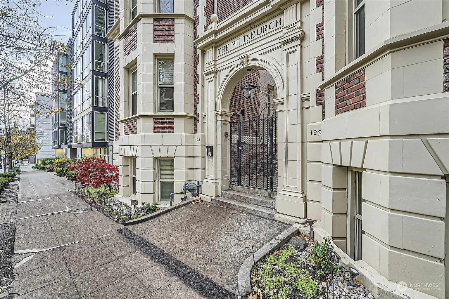 125 Warren Avenue N UNIT N, Seattle, WA 98109 